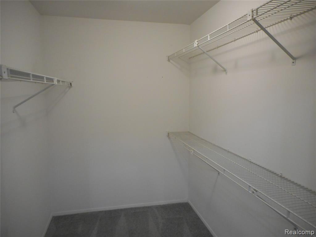 37066 Kirkshire Court, Farmington, MI 48331 — Photo 6