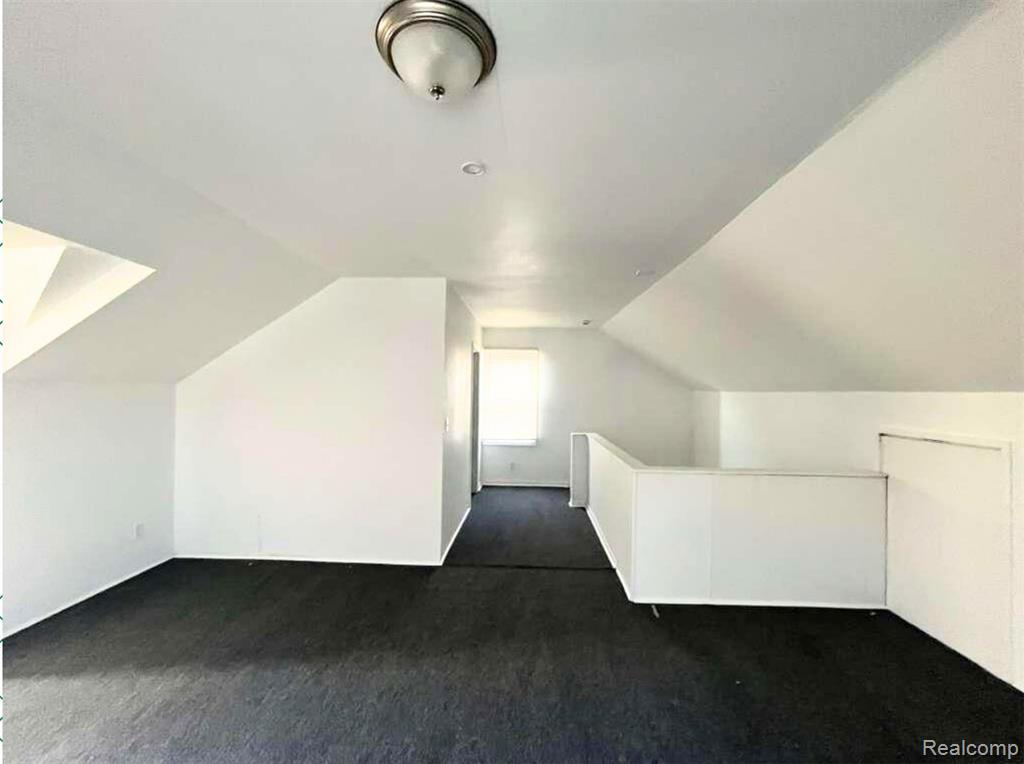 15211 Fairmount Drive, Detroit, MI 48205 — Photo 15