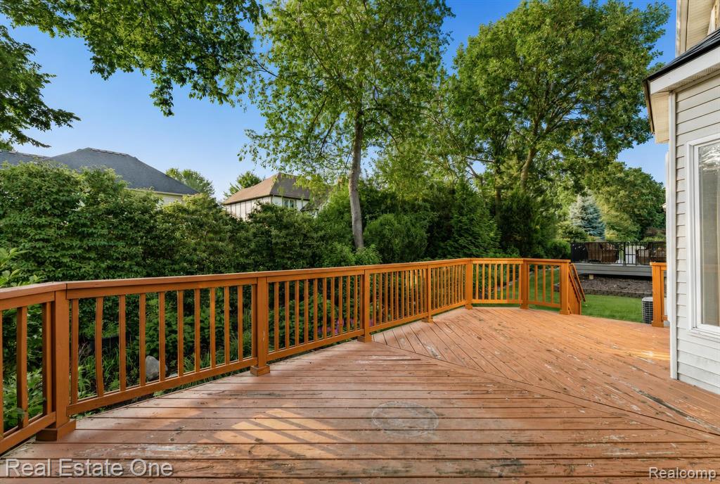 3622 Camden Court, Auburn Hills, MI 48326 — Photo 46