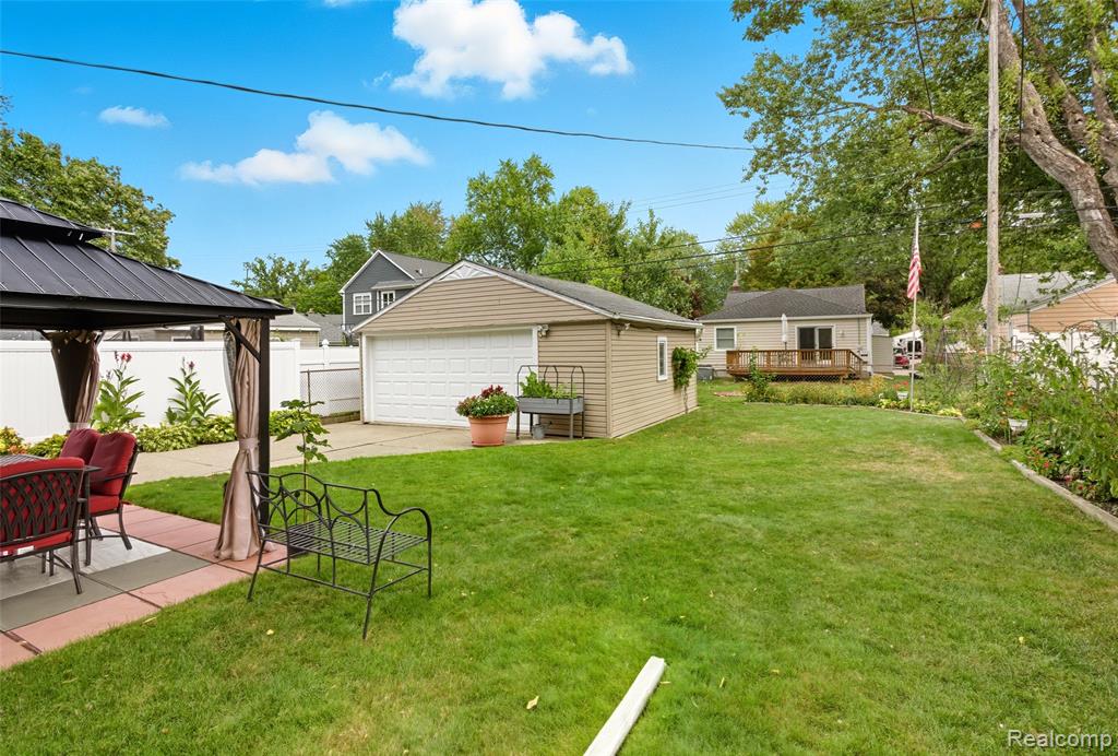 4176 Cummings Avenue, Berkley, MI 48072 — Photo 28