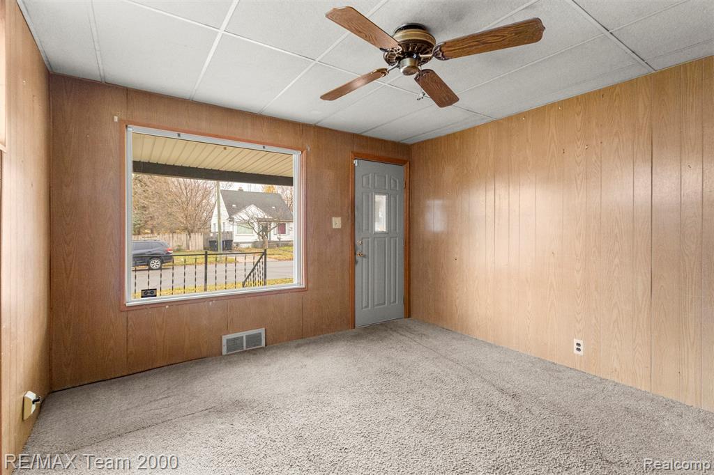 6488 Vaughan Street, Detroit, MI 48228 — Photo 8