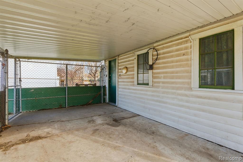 6000 Penrod Street, Detroit, MI 48228 — Photo 27