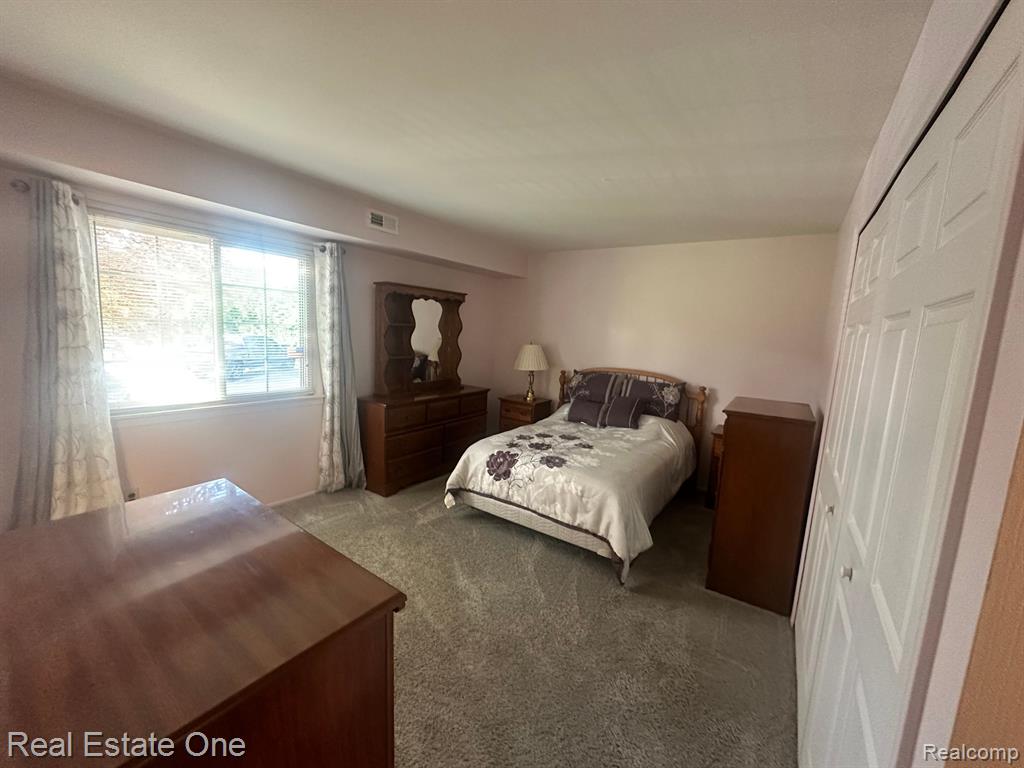 1748 HARRISON Avenue, D-1, Trenton, MI 48183 — Photo 18