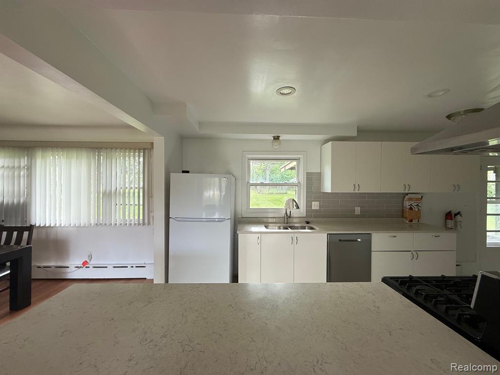 5781 WRIGHT Drive, Troy, MI 48098 — Photo 5
