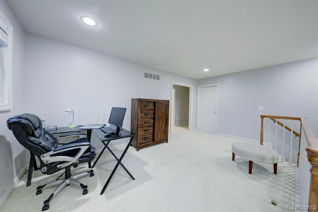 49776 Garfield Lane, Canton, MI 48188 — Photo 41