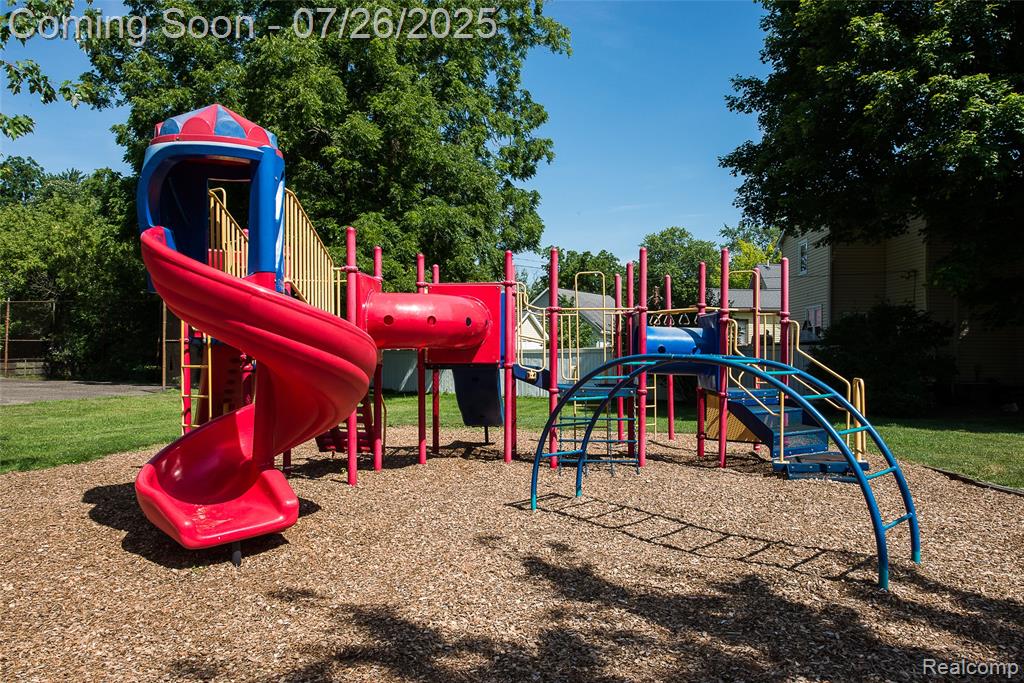 719 Spring Street, Howell, MI 48843 — Photo 42