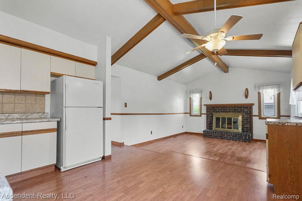 42763 MICHIGAN Drive, Sterling Heights, MI 48313 — Photo 11