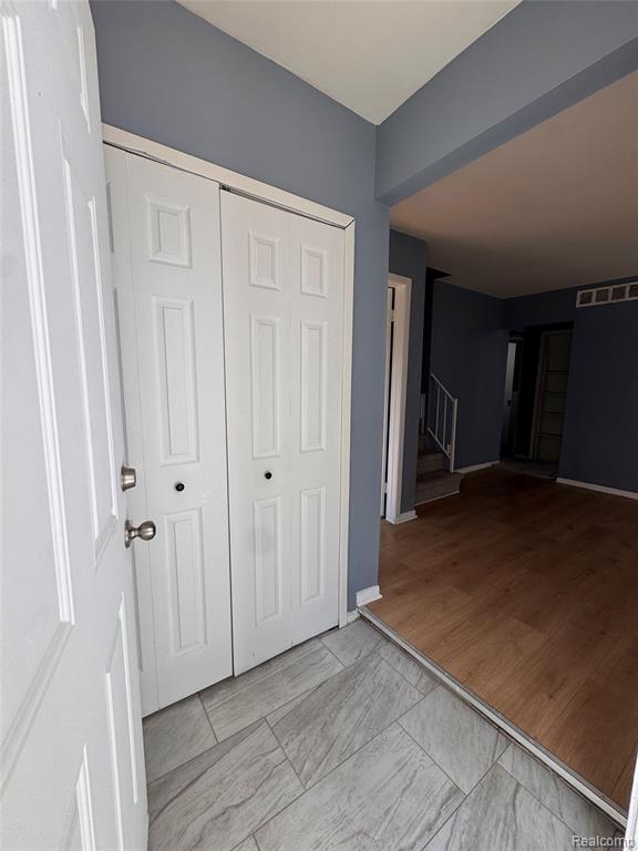 8557 Winchester Drive, Sterling Heights, MI 48313 — Photo 3