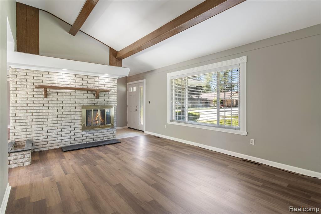 51056 Fairlane Drive, Utica, MI 48316 — Photo 5