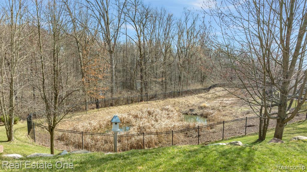 565 ANDOVER Court, Rochester Hills, MI 48306 — Photo 44