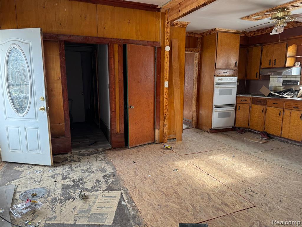 710 S Martin Luther King Jr Drive, Jackson, MI 49203 — Photo 11