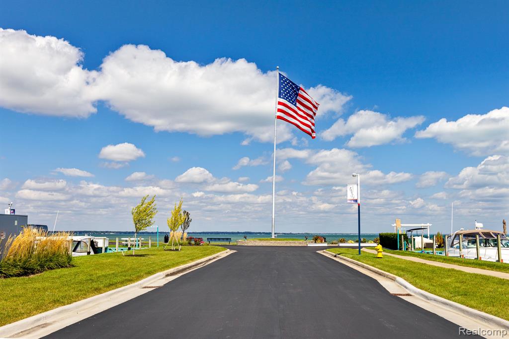67 Sea Ray Boulevard, Harrison Township, MI — Photo 47