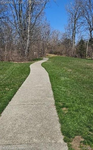 569 Cove View Drive, Waterford, MI 48327 — Photo 2
