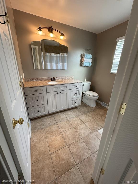 439 Churchgrove Road, Frankenmuth, MI 48734 — Photo 13