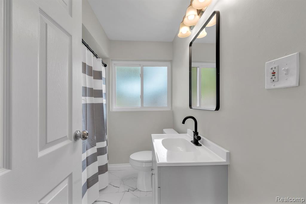 3043 Green Street, Lincoln Park, MI 48146 — Photo 17