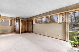2051 AVONDALE Street, Sylvan Lake, MI 48320 — Photo 3