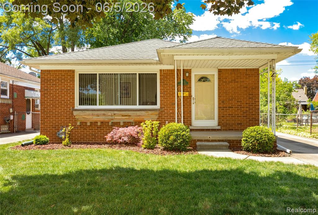 8422 Niver Avenue, Allen Park, MI 48101 — front exterior