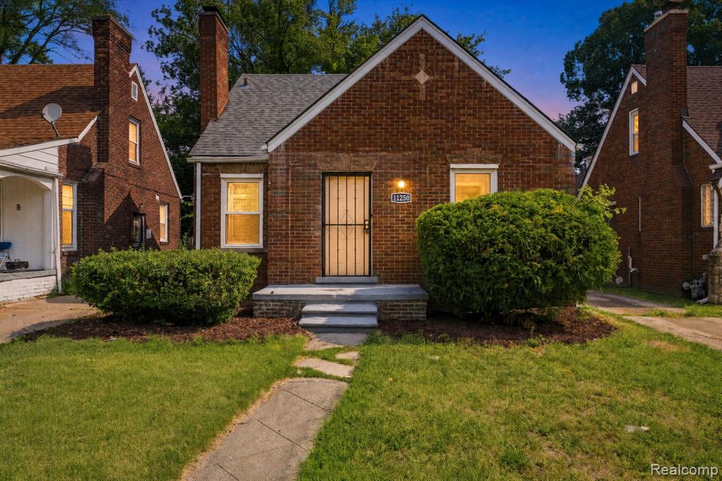 11250 Courville Street, Detroit, MI 48224