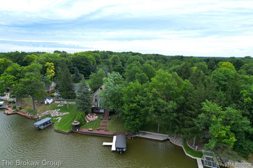 3032 WOODLAND Drive, Metamora, MI 48455 — Photo 9
