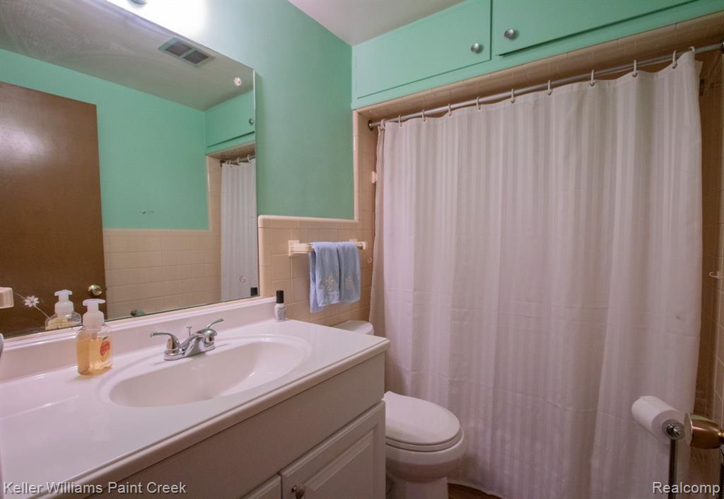 49525 SHELBY Road, Shelby Twp, MI 48317 — Photo 10