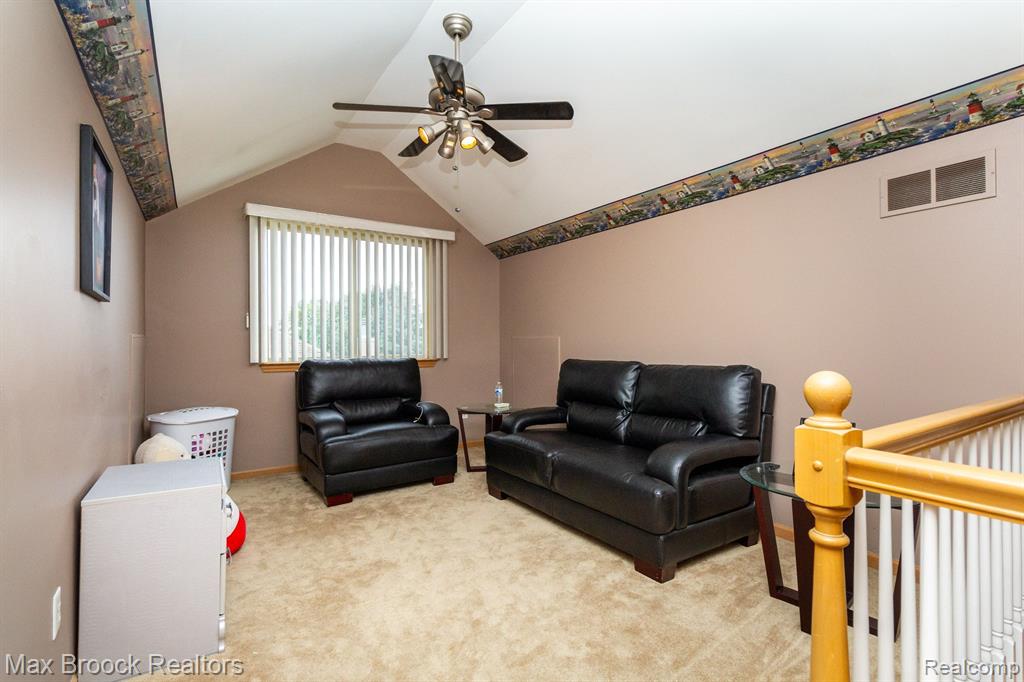 50592 MURRAY Drive, Macomb, MI 48044 — Photo 24