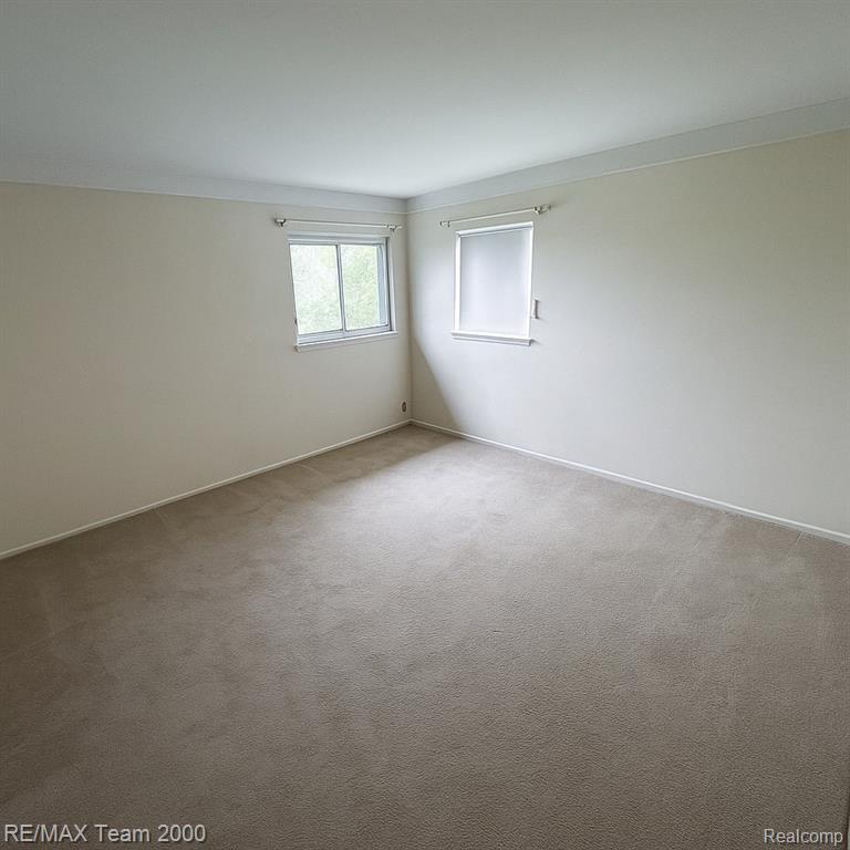 7310 PLAINFIELD Street, Dearborn Heights, MI 48127 — Photo 7