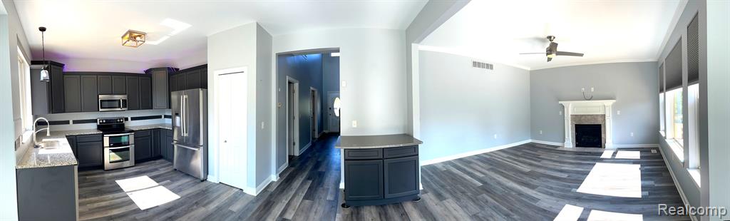 5700 APPIAN Way, Waterford, MI 48329 — Photo 12