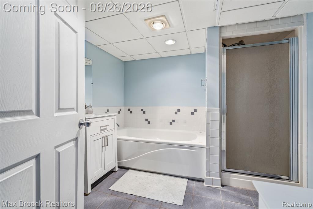 618 S Gainsborough Avenue, Royal Oak, MI 48067 — Photo 21