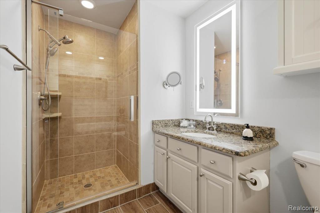 150 Burniah Lane, Lake Orion, MI 48362 — Photo 20