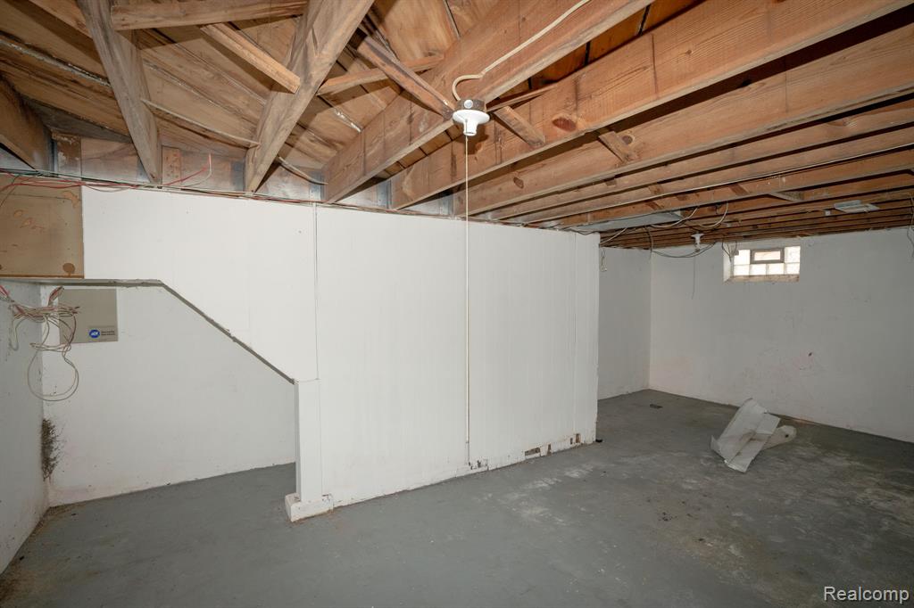 5045 Cadieux Road, Detroit, MI 48224 — Photo 18