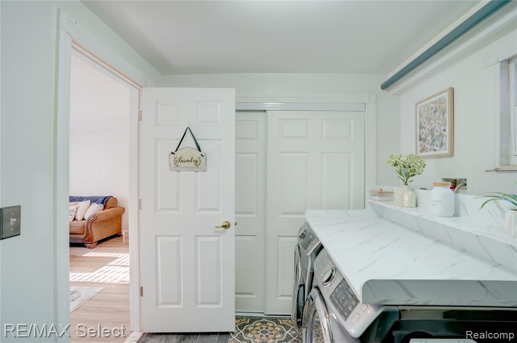 9367 Longmeadow Court, Fenton, MI 48430 — Photo 36