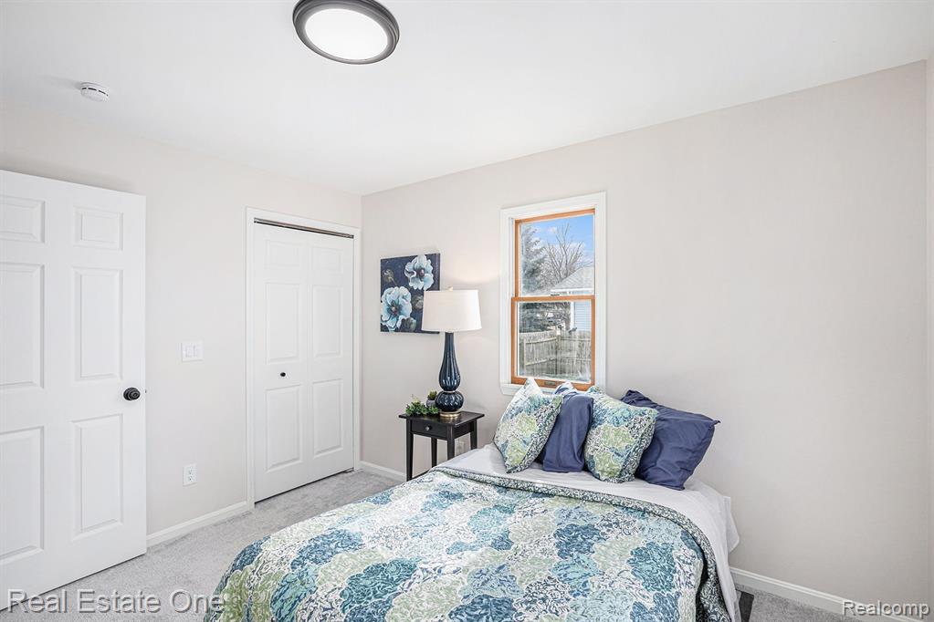 990 GREENWOOD Street, Marysville, MI 48040 — Photo 15