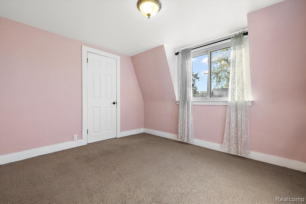 5815 Chicago Road, Warren, MI 48092 — Photo 33
