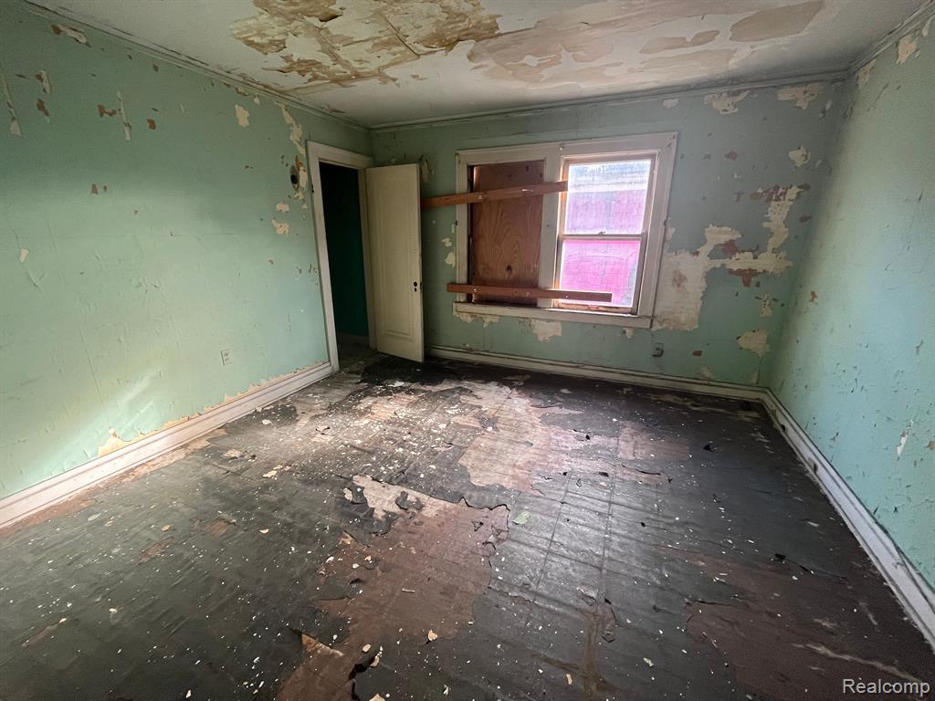 9400 WILDEMERE Street, Detroit, MI 48206 — Photo 3