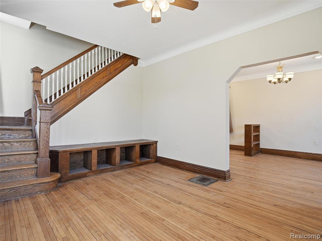 713 Clairmount Street, Detroit, MI 48202 — Photo 14