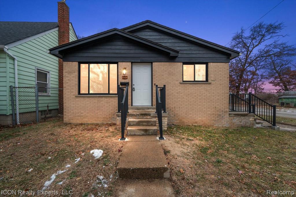 8104 Cloverdale Avenue, Ferndale, MI 48220 — front exterior