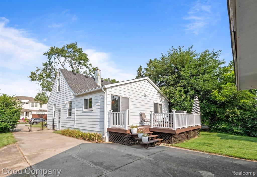 4344 HAMPTON Boulevard, Royal Oak, MI 48073 — Photo 31