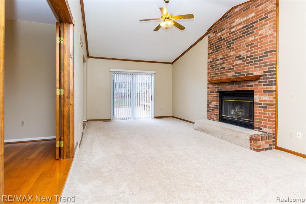 24486 RIVERVIEW Lane, Novi, MI — Photo 8