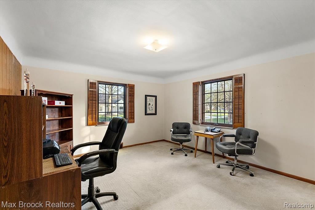 32321 Arlington Drive, Beverly Hills, MI 48025 — Photo 10