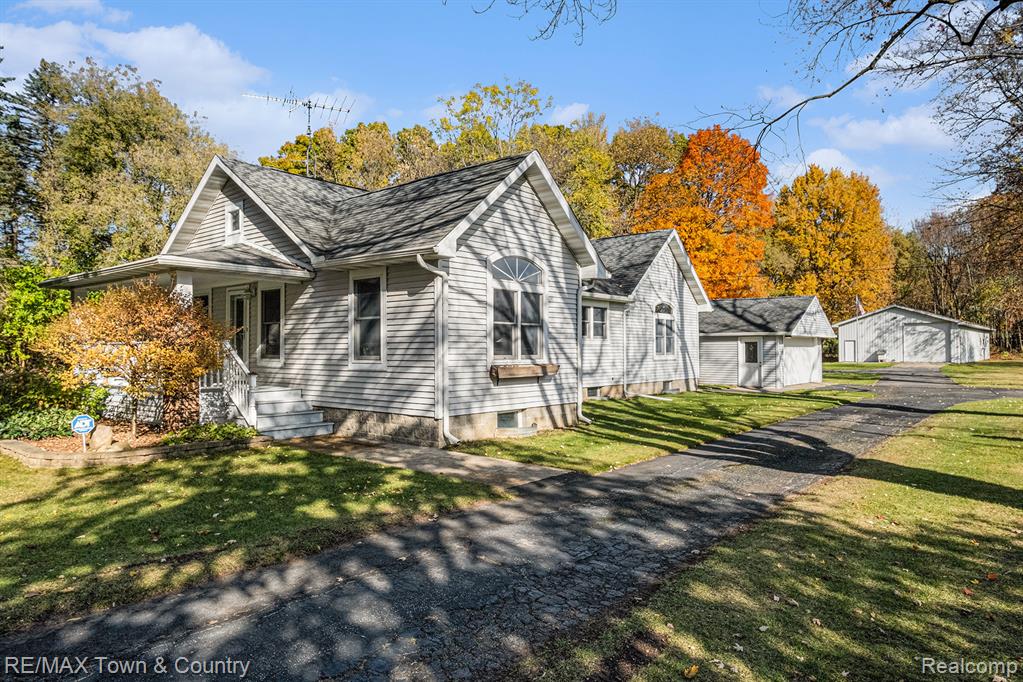 9072 N Linden Road, Clio, MI 48420 — Photo 7