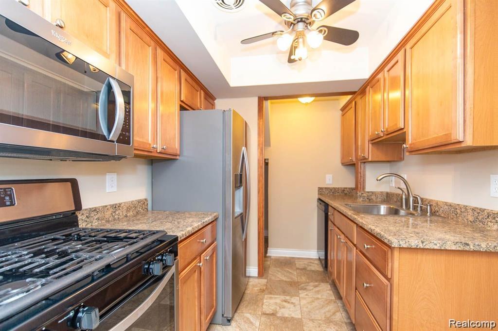 6832 New Providence Way, Canton, MI 48187 — Photo 10