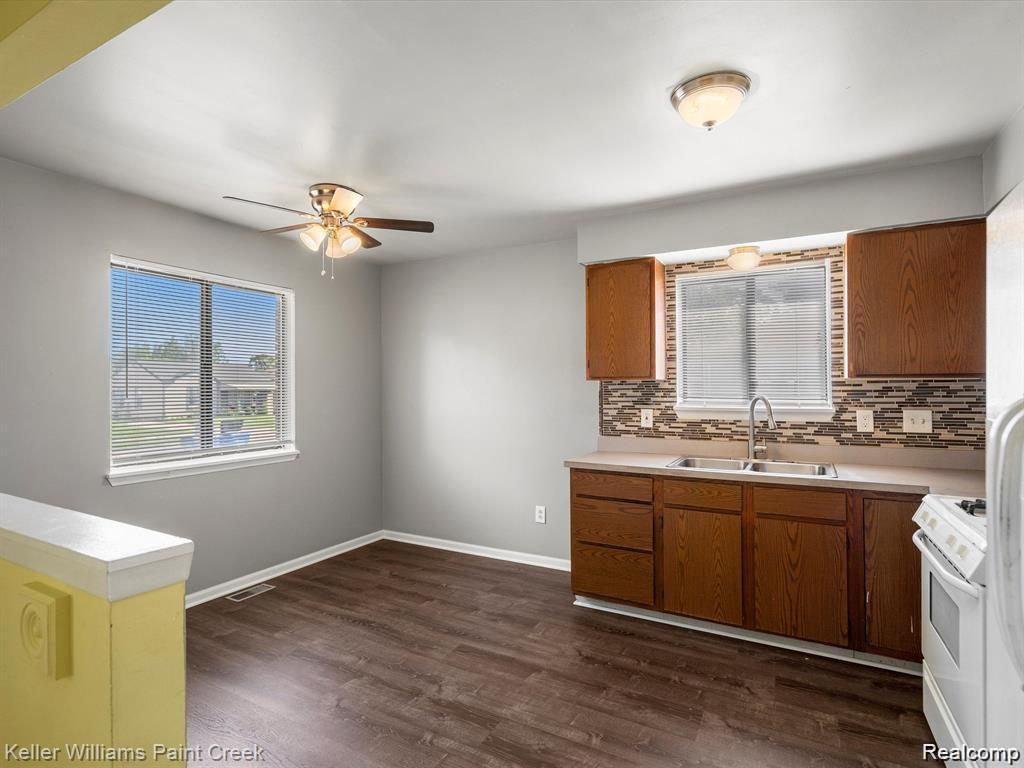 7450 GERALD, Warren, MI 48092 — Photo 7