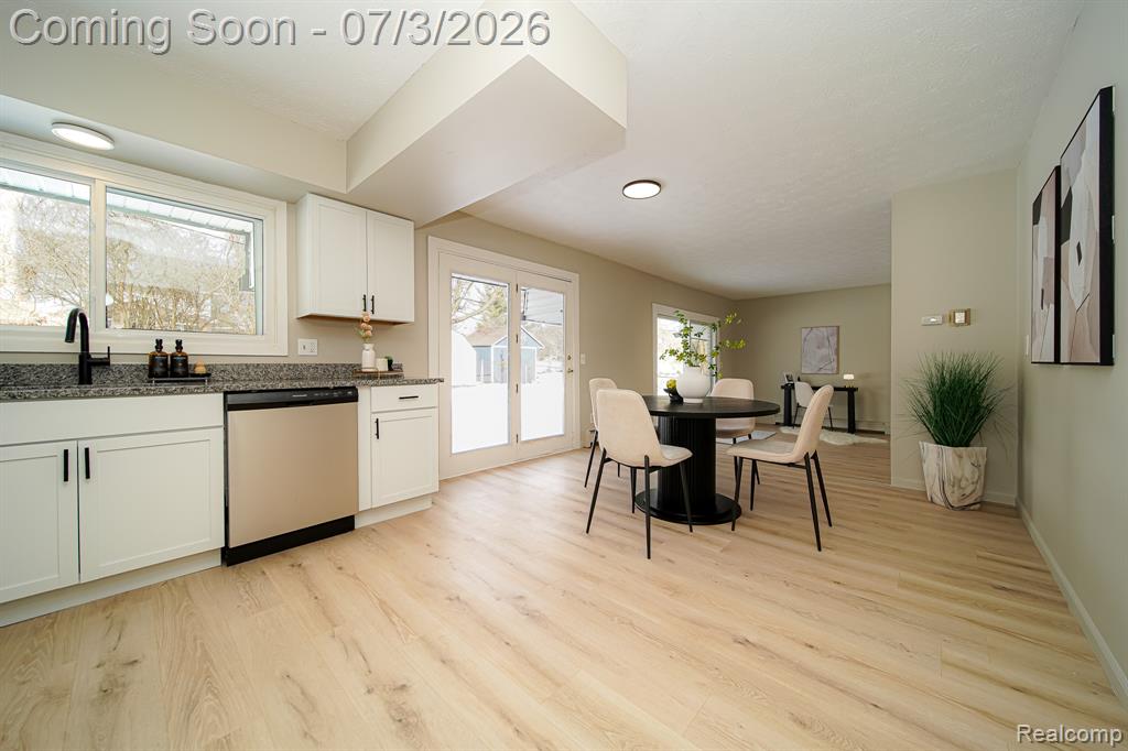 6578 Greene Haven Drive, Clarkston, MI 48348 — Photo 35