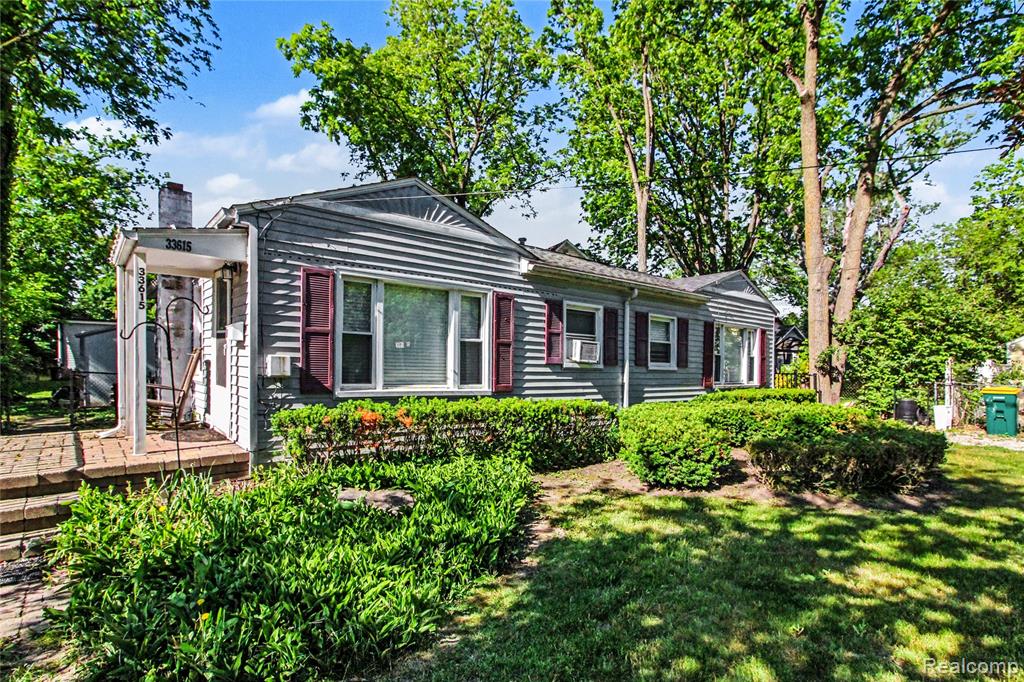 33614 Grand River Avenue, Farmington, MI 48335 — Photo 6
