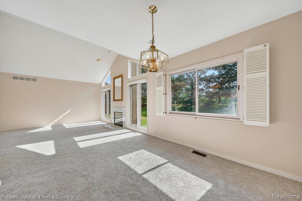 6172 Westbrooke Drive, West Bloomfield, MI — Photo 12