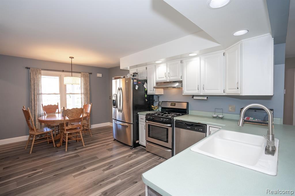 472 CENTRAL Street, Marysville, MI 48040 — Photo 11