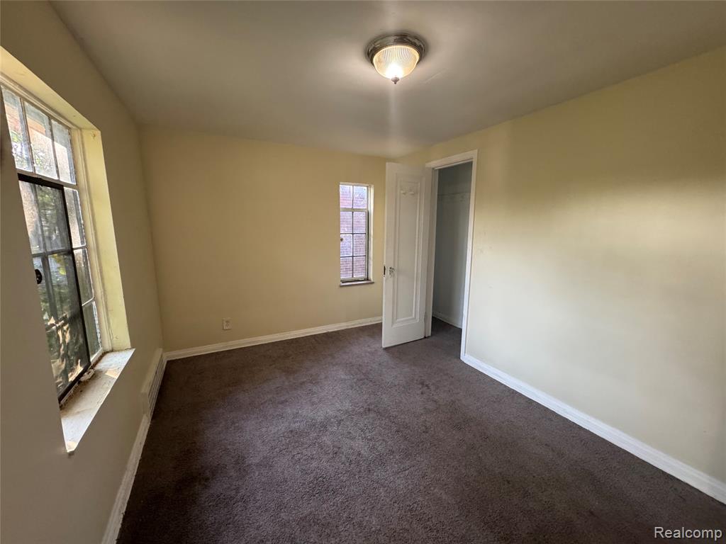 9801 Kensington Avenue, Detroit, MI 48224 — Photo 9