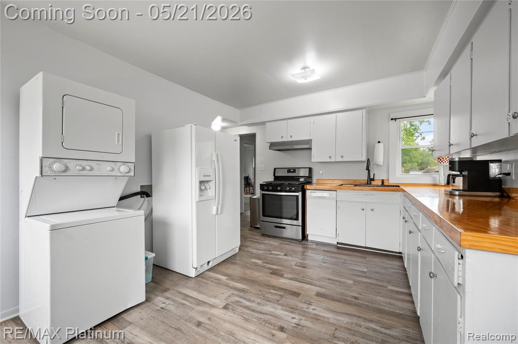 6116 Lapeer Road, Burton, MI 48509 — Photo 10