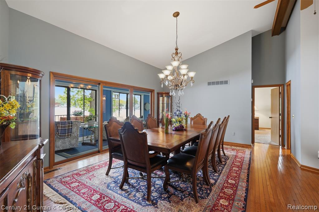 4233 Blain Island Road, Waterford, MI 48329 — Photo 10
