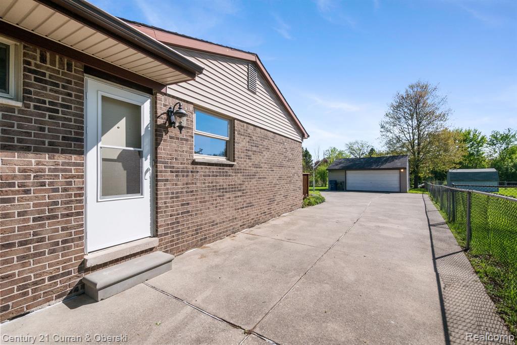 1344 Saltz Court, Canton, MI 48187 — Photo 8